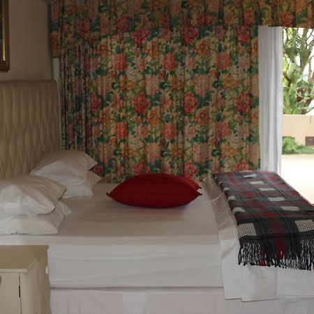 Tzaneen Guest House Экстерьер фото